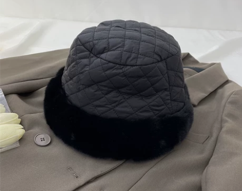 日式毛毛绒保暖渔夫帽女冬季2021新款显脸...