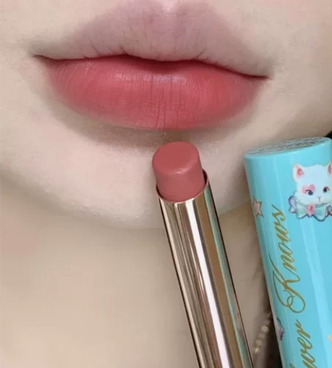 全新花知晓马戏团口红色号m01小泡芙 C0...