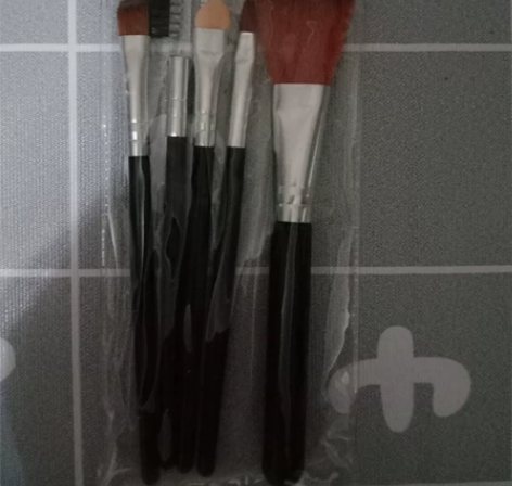 全新包邮化妆套刷化妆工具套装，9.5元包邮...