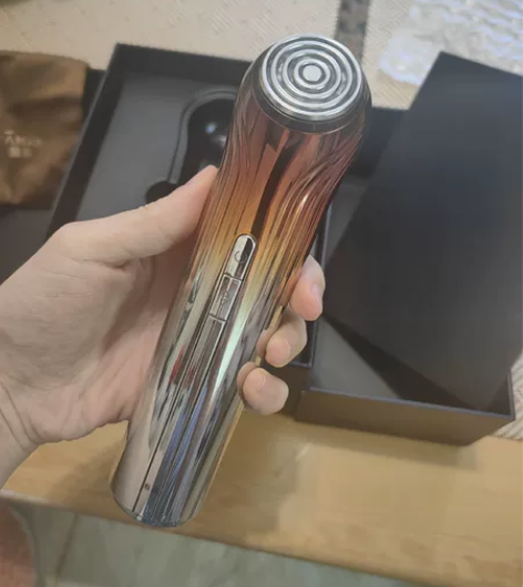 雅萌五代美容仪，支持鉴定，带两只全新凝胶，...