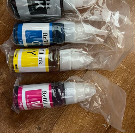 四色墨水一套，不是原装墨水，这价格问原装的...