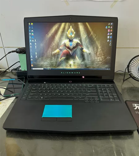 外星人笔记本17R4 i7-7820HK ...