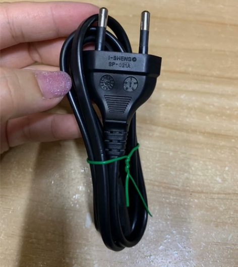 欧规佳能相机电池充电线8字线充电器通用全新...