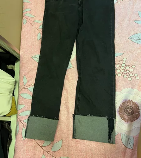 挽腿牛仔裤 适合140斤以内宝贝 感兴趣的...