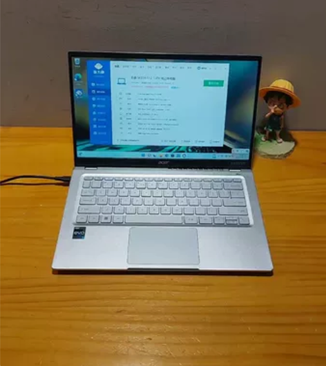 宏碁非凡s3 2022款 12代i7 12...