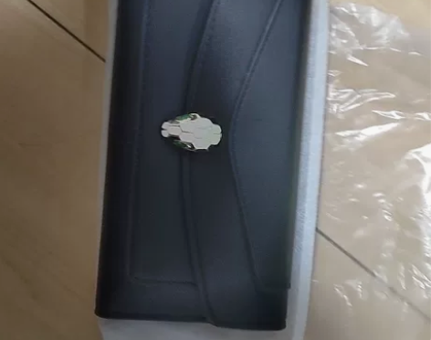 女士钱夹，全新，无瑕疵 感兴趣的话点“我想...