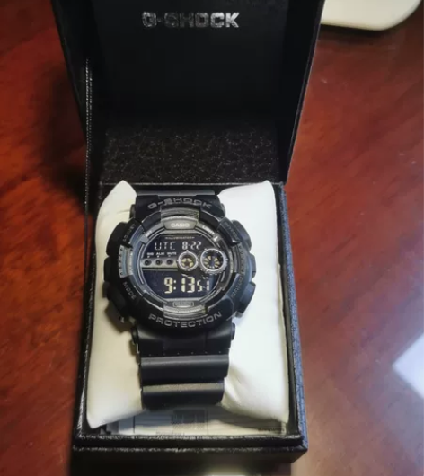 正品casio/卡西欧电子手表,在日本专柜...