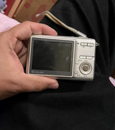 卡西欧相机， 没有电池  品相如图片（实拍...