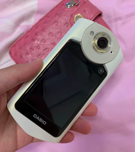 卡西欧自拍神器tr550限量款白色 无磕碰...