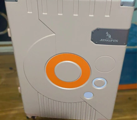 原价699袋鼠专柜正品铝框26寸拉杆箱，只...