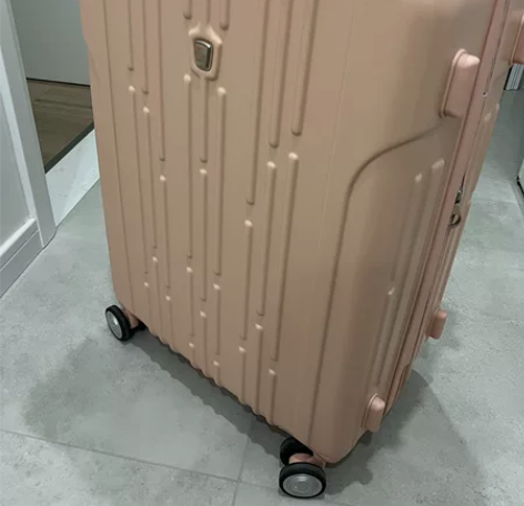 爱华仕轻便拉杆箱行李箱女小登机箱24结实皮...