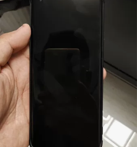 自用小米11ultra  黑色   12+...
