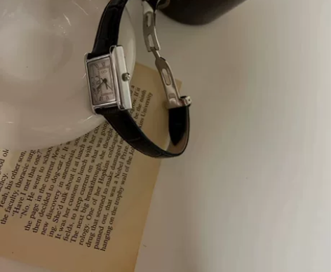 【清仓包邮】 歌迪手表?电子石英表真皮表带...