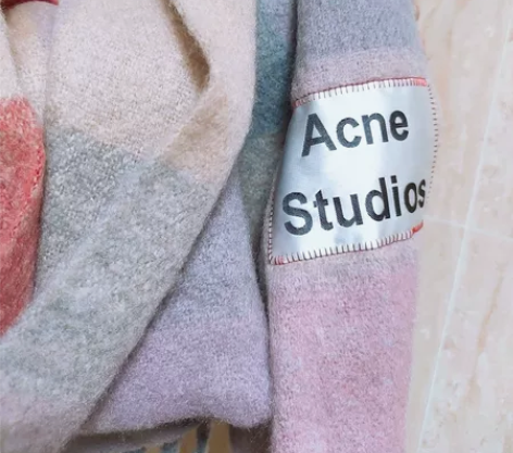 ac格子围巾 全新 清 感兴趣的话点“我想...