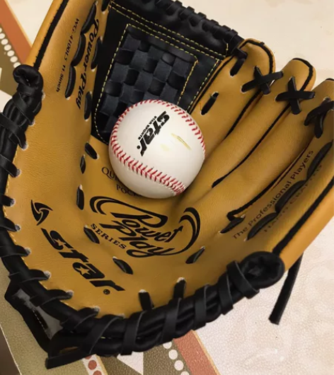 全新世达STAR棒球手套?球，全新未用过，...