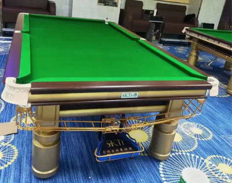房租到期球房不干了，有8台球桌样式齐全，有...