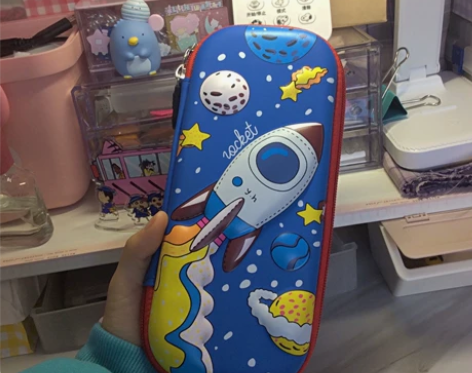 文具店倒闭,处理80个文具盒12.9元一个...