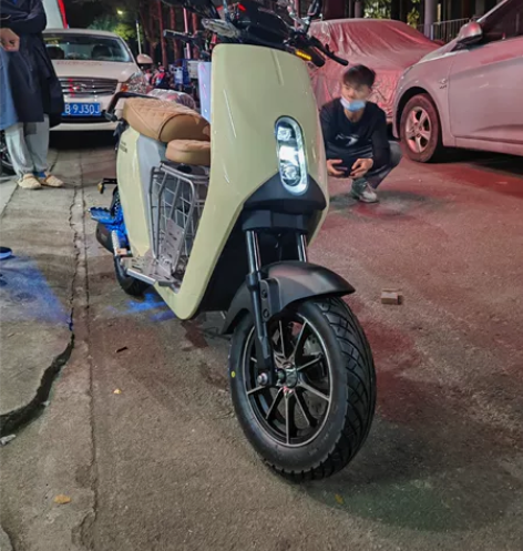 新大洲本田S07雅色黄 感兴趣的话点“我想...