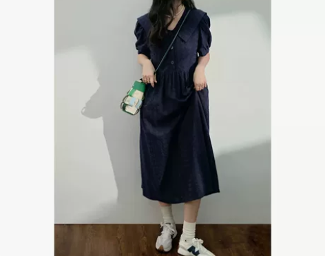 阔色法式复古衬衫连衣裙女装2022新款夏季...