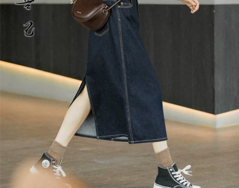 高腰秋冬休闲瘦牛仔2020半身裙开叉过膝百搭