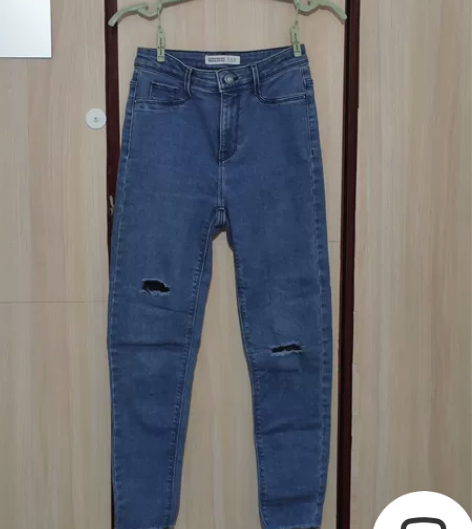 zara紧身破洞牛仔裤 我身高160，体重...