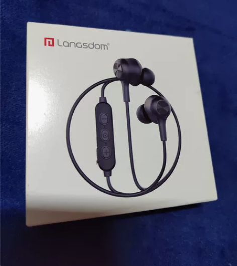 兰士顿蓝牙耳机黑色,全新,全新,全新,没用...