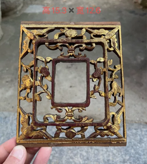 木雕 鎏金小窗花 品相如图，图内有尺寸