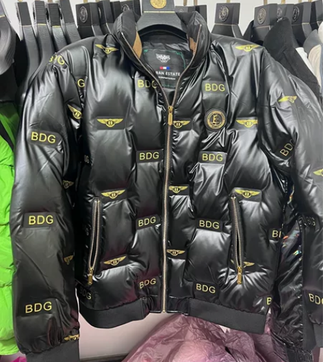 男士羽绒服,清仓处理 低价处理拿货批货咨询...