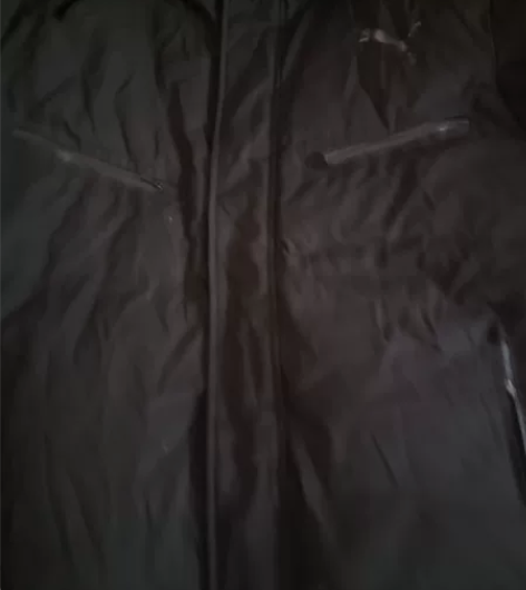 男士羽绒服，质量不错非常暖和。衣长71厘米...