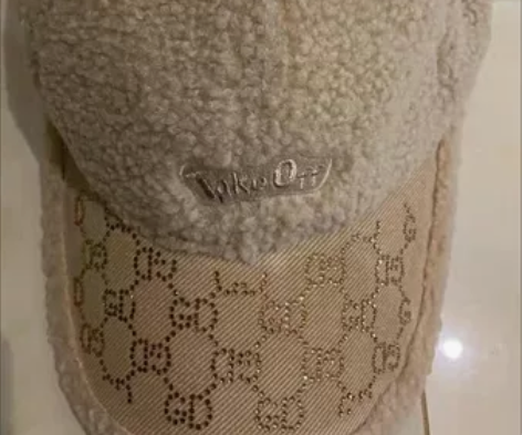 包邮 保暖帽女刺绣字母棒球帽鸭帽百搭羊羔毛...