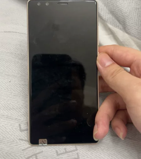 努比亚z17s，有2台，6+64，售出不以...