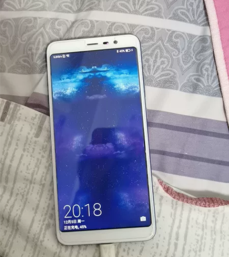 700一部海信手机，基本没咋用，什么情况自...