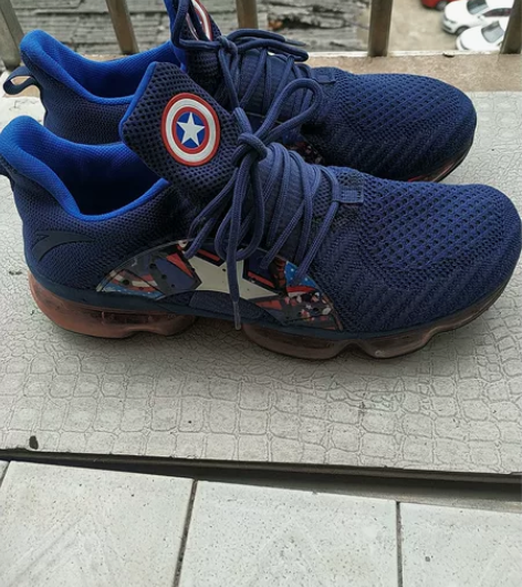 安踏童鞋全撑气垫男大童钢铁侠跑步运动鞋a3...