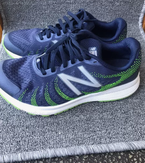 闲置正品新百伦男鞋，42.5码，内长270...