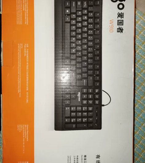 全新台式机电脑键盘 感兴趣的话点“我想要”...