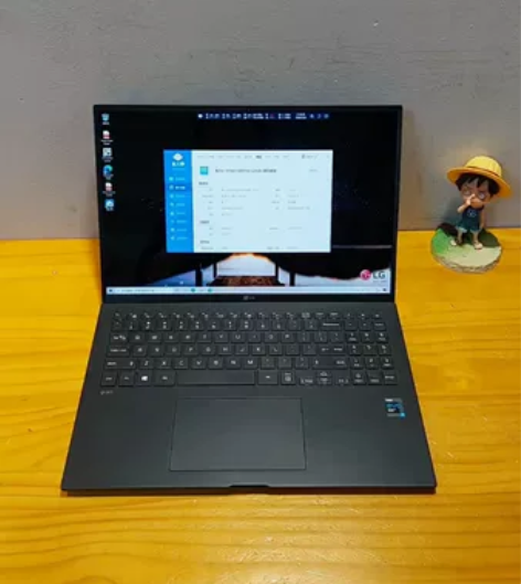 lg garm 16 2021款 11代i...