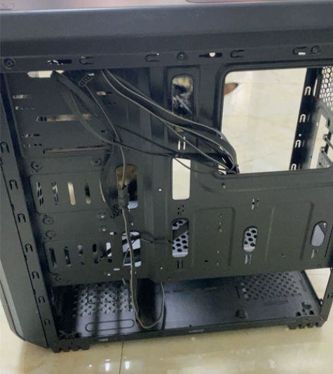 爱国者侧透机箱，正常使用 感兴趣的话点“我...