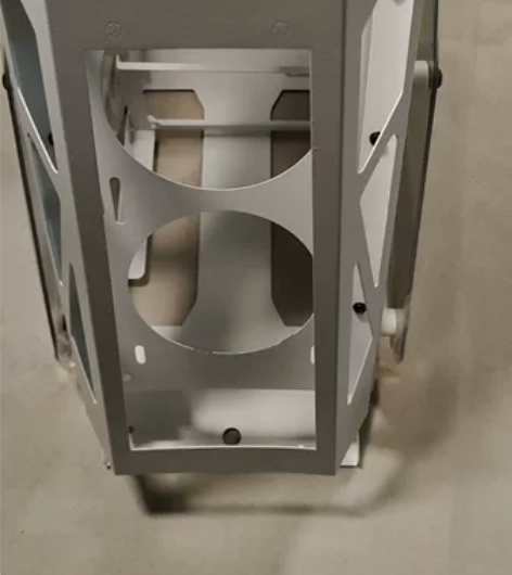 80电脑机箱，注意只发东三省，详情见视频，...