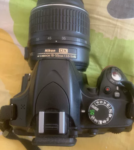 尼康单反相机D3200，一年没有用了，打开...