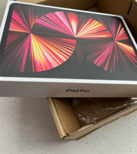 ipad pro 2021 128g m1...