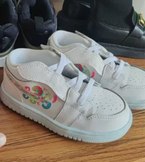 乔丹8C 感兴趣的话点“我想要”和我私聊吧...