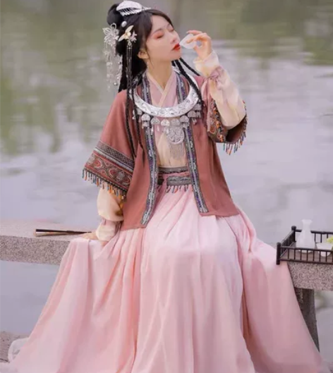 裳云兮原创【燕奴娇】汉服女宋制半袖褶裙苗疆...