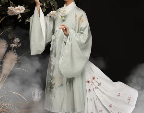 都城南庄汉服千秋岁马面裙汉服原创绣花马面裙...