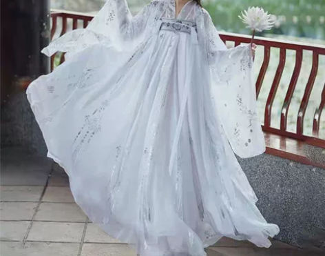 汉服退圈 低价出保正 艺缕 白云鹤 齐胸 ...