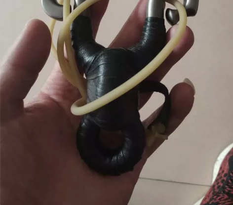 弹弓二手出售包邮 感兴趣的话点“我想要”和...