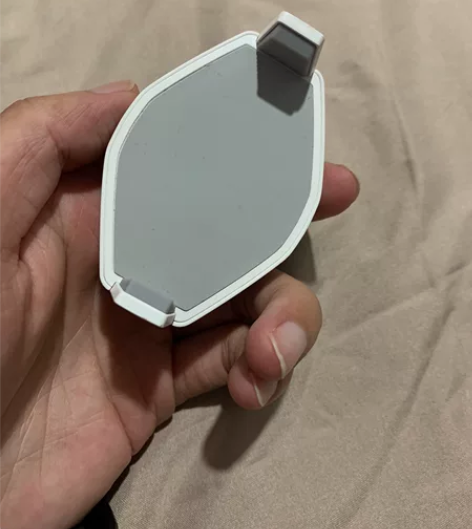出售闲置黑鲨手机散热背夹,很少用成色很新。...