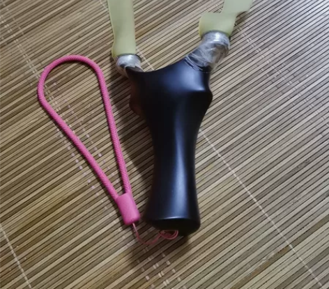 环氧树脂弹弓大天罡，尺寸是82 18 11...