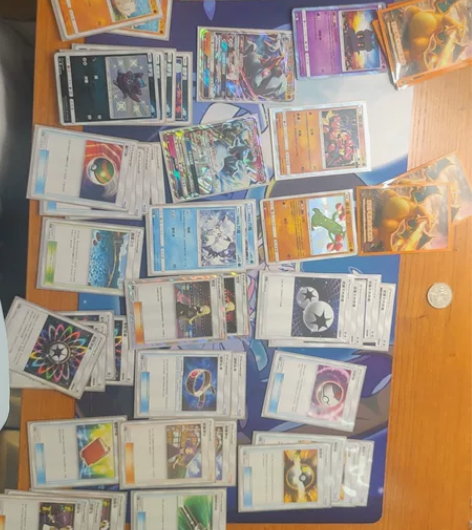 换卡组，出多的狼索卡组和整套喷火龙卡套，整...