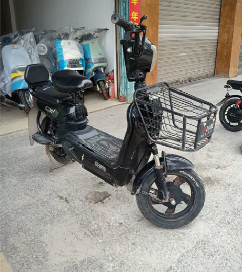 台邦电动车,即买即开,无须修理 感兴趣的话...
