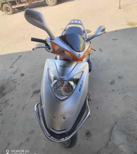 SUZUKI铃木 电喷，9千多公里 天龙星...